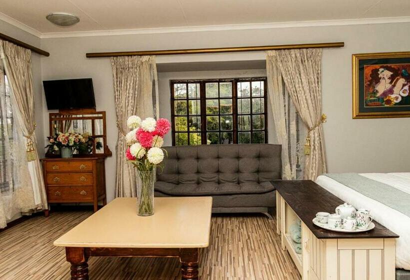 膳宿费 Mereke Manor