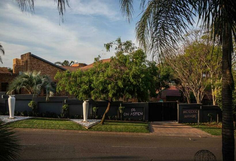 膳宿费 Mereke Manor