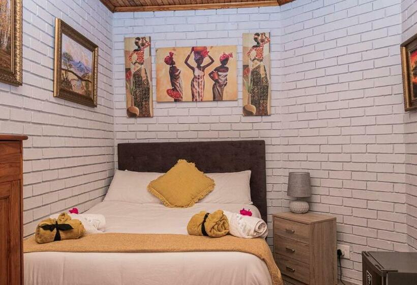 膳宿费 Mereke Manor