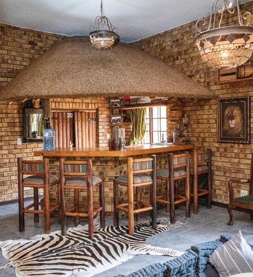 膳宿费 Mereke Manor