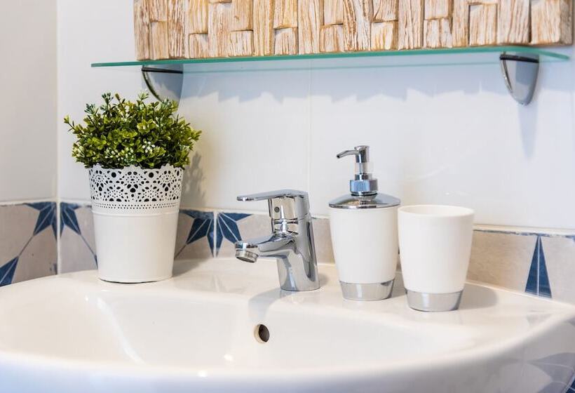 פנסיון Okeanos Eco Guest House