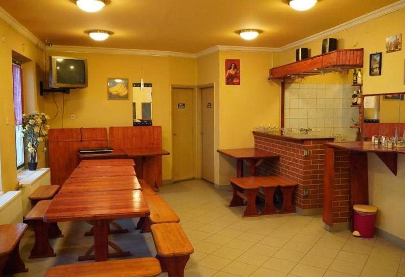 펜션 Pajkos Póni Vendégház