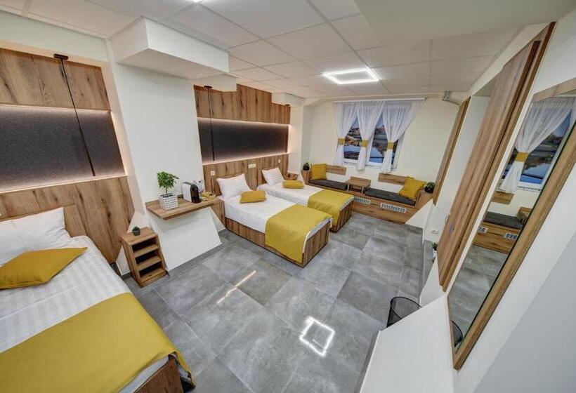 ペンション Riverside Inn Dunaparti Szuterén