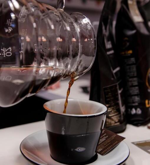 פנסיון Tlcafè Hospitality