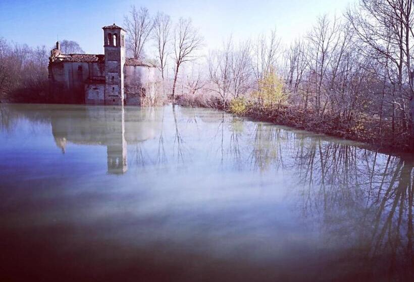 פנסיון Tlcafè Hospitality