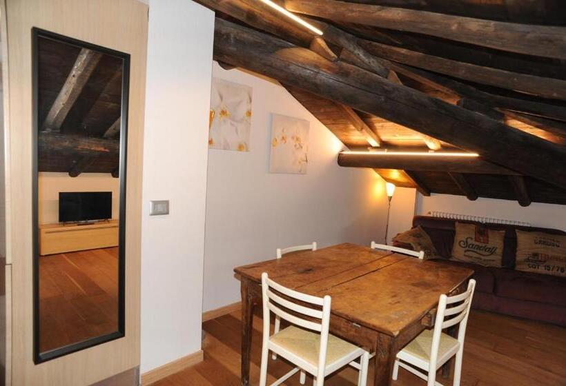 פנסיון Tlcafè Hospitality