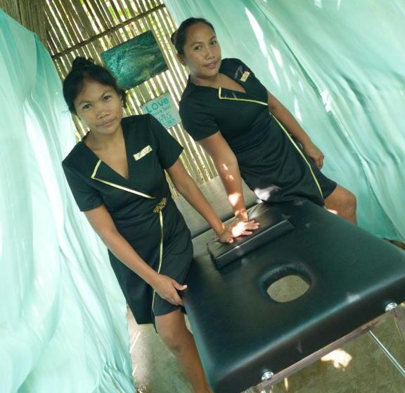 منتجع Camotes Hidden Huts