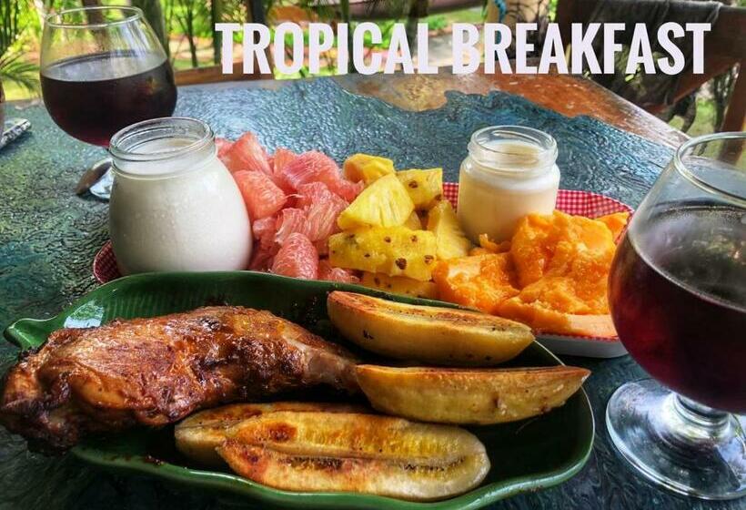 منتجع Camotes Hidden Huts