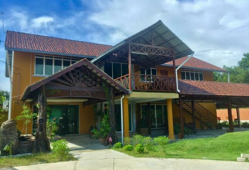 הוסטל Inapan Taman Herba