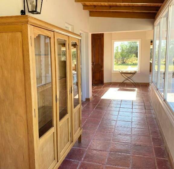 ユースホステル La Elvira Natural Lodge