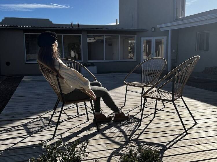 ユースホステル La Elvira Natural Lodge