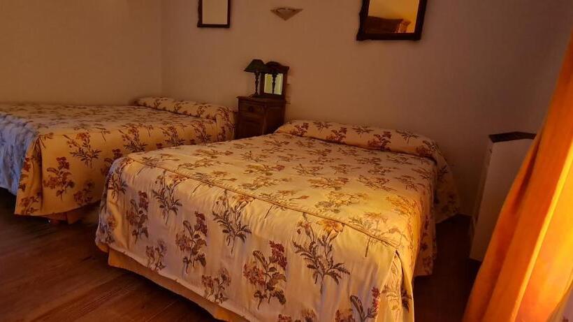 ユースホステル La Elvira Natural Lodge