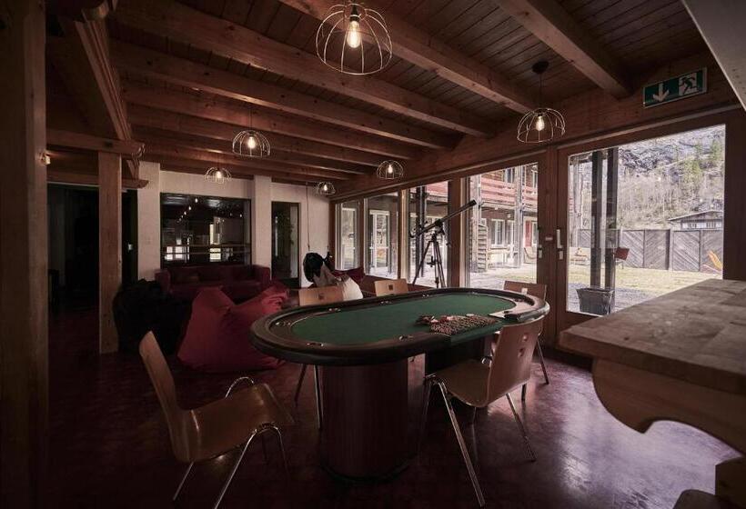 Alpine Base Hostel   Adults Only