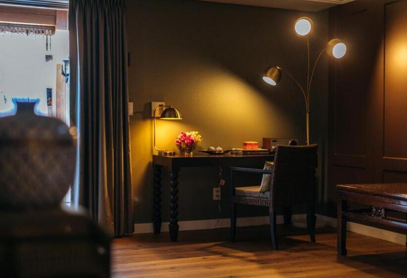 Bed and Breakfast Bann At Oak Knoll Napa