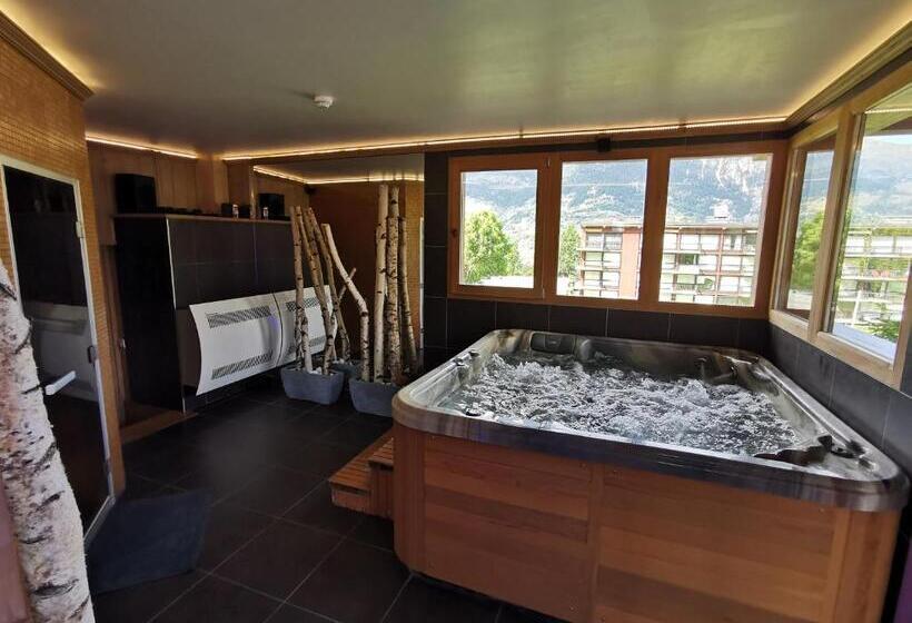 مبيت وإفطار Chalet Jardin D Angèle Chambres D Hôtes