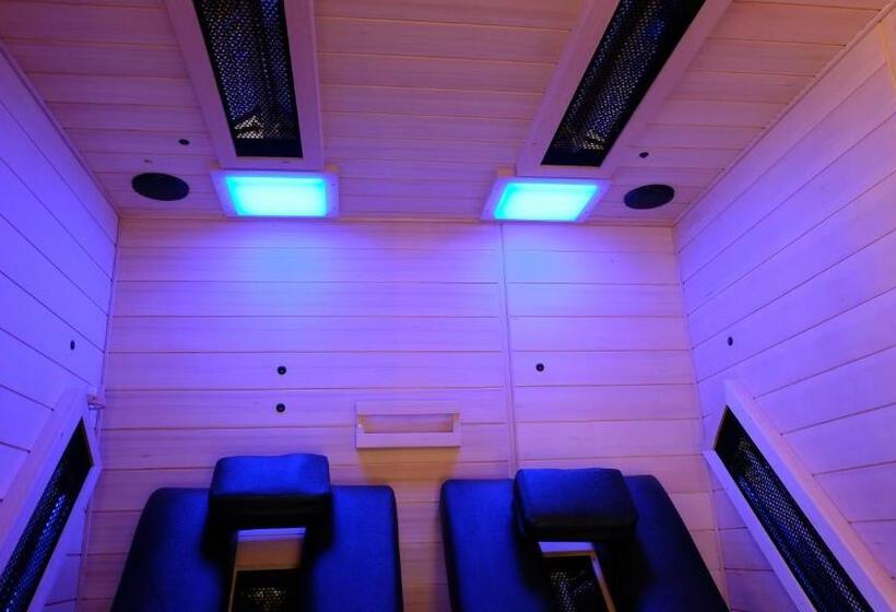 مبيت وإفطار Chateau De Maillat