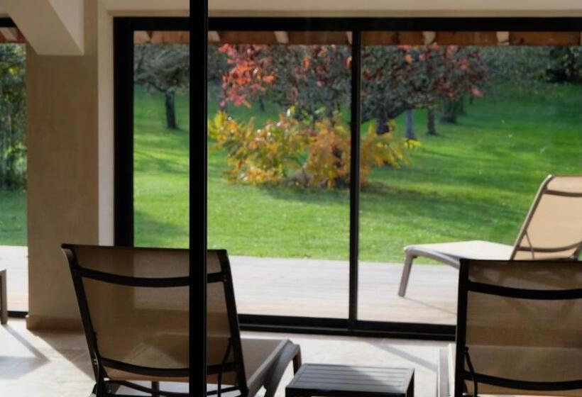 مبيت وإفطار Chateau De Maillat