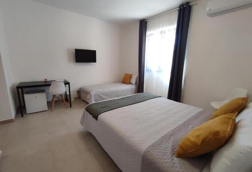 민박 Cristian Rooms