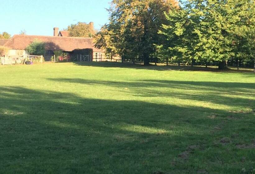 مبيت وإفطار Three Chimneys Farm Accommodation