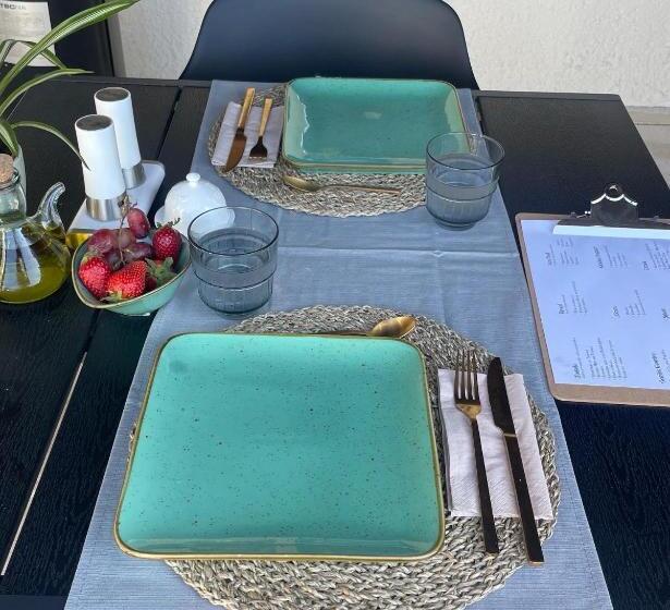 تختخواب و صبحانه Villa La Vida