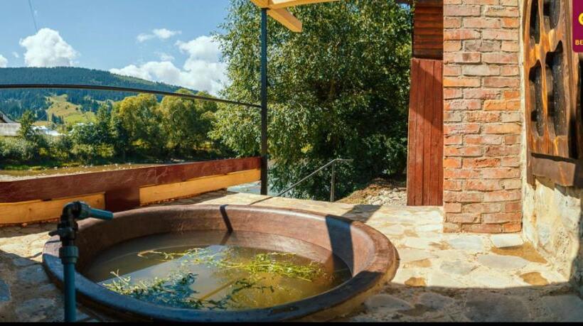 مبيت وإفطار Villa «zlata»