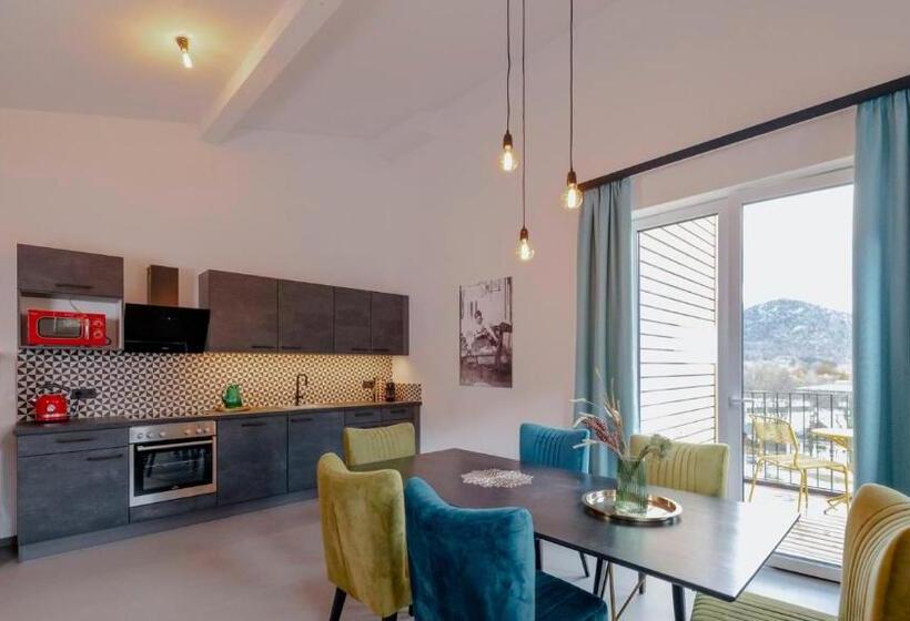 Bett & Berg Bad Ischl, Self Check In