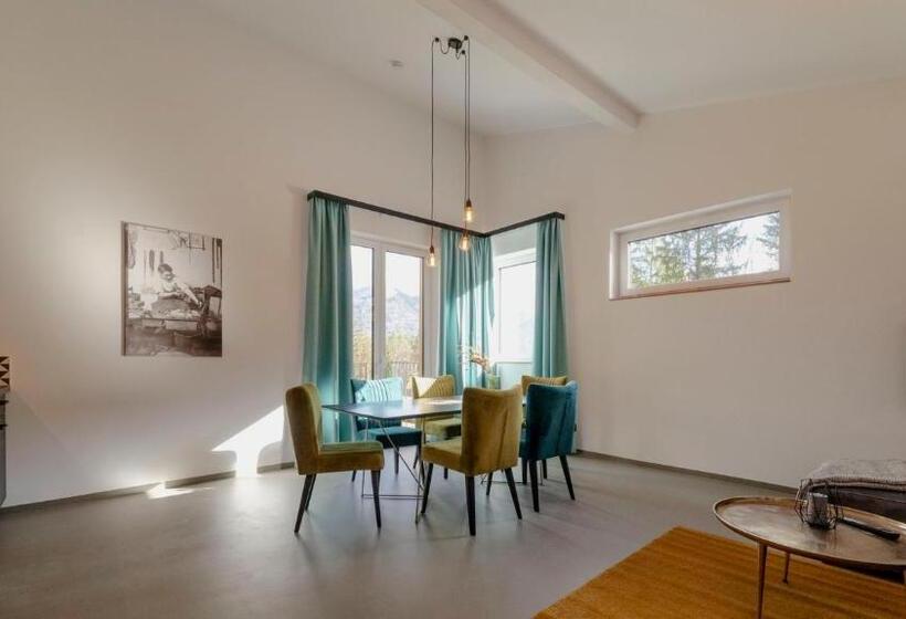 Bett & Berg Bad Ischl, Self Check In