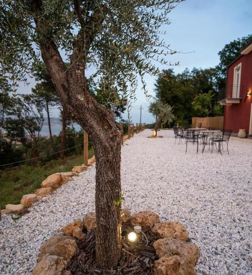 هتل Agriturismo Belvedere 9