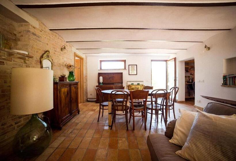 בית מלון כפרי Al Poggio Dei 4 Borghi