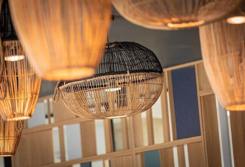 Atzavara Hotel & Spa