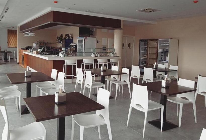 هتل Ciudad De ávila