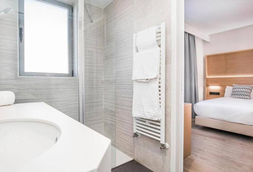 هتل Ciudad De ávila