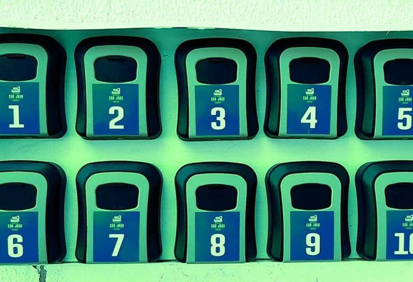 캡슐 호텔 Hospedaria São João