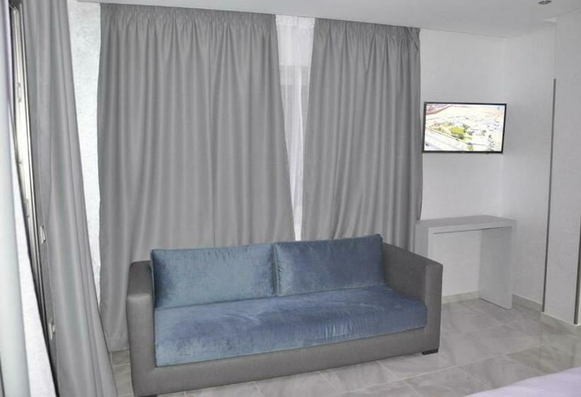 هتل Hôtel Laluna Bay