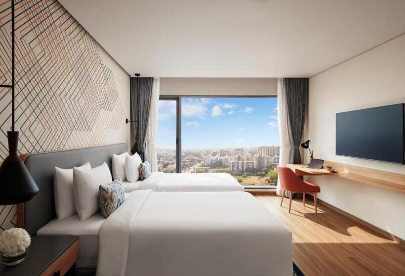 בית מלון כפרי Hyatt Place Vadodara