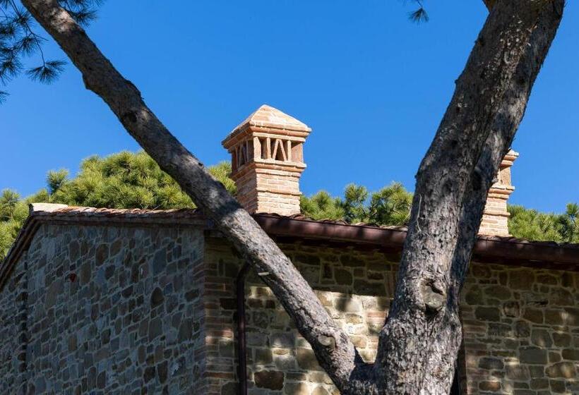 호텔 I Borghi Dell Eremo