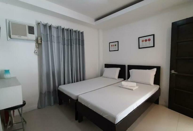 هتل Livewire Planet Suites