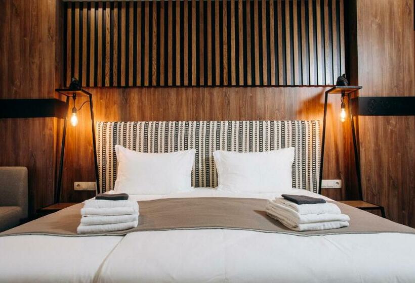 هتل Morva Premium Spa Resort