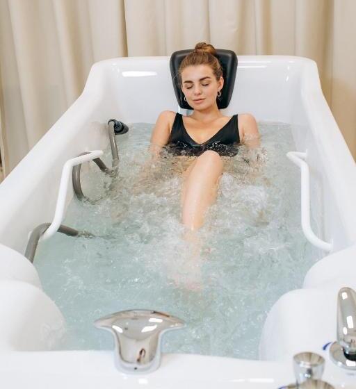 هتل Morva Premium Spa Resort