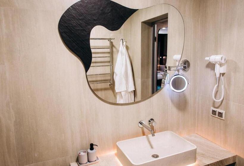 هتل Morva Premium Spa Resort