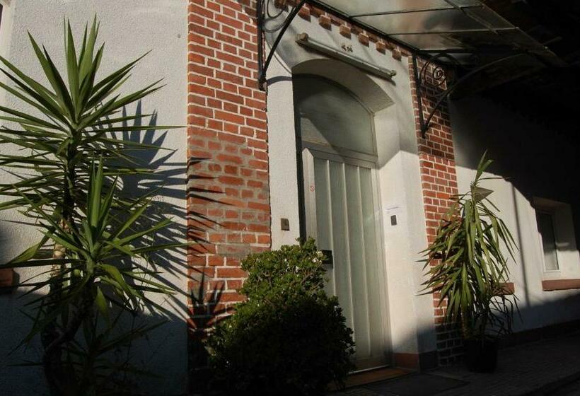 ホテル Oberzent Hostelstyle Nur Für Aktive Touristen