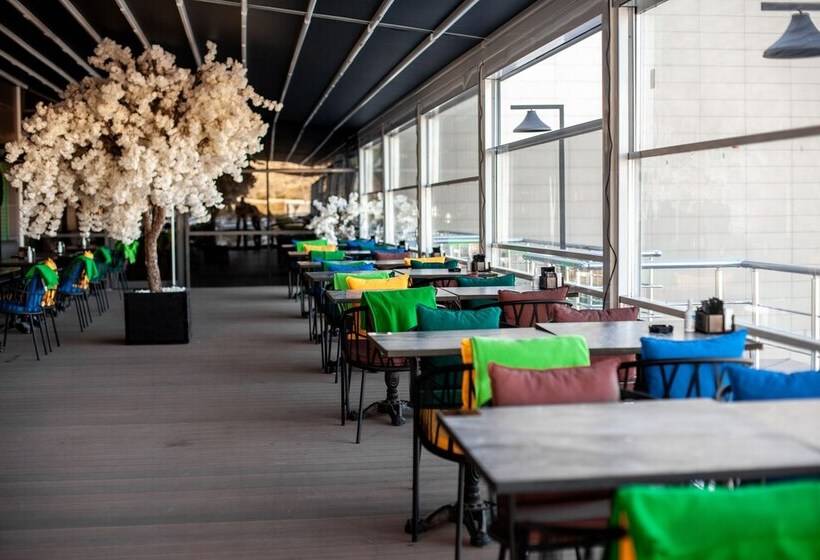 酒店 Qayser Deluxe