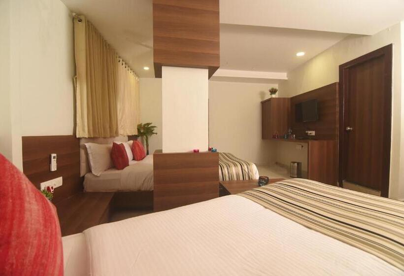 Hotel Rajpath Inn