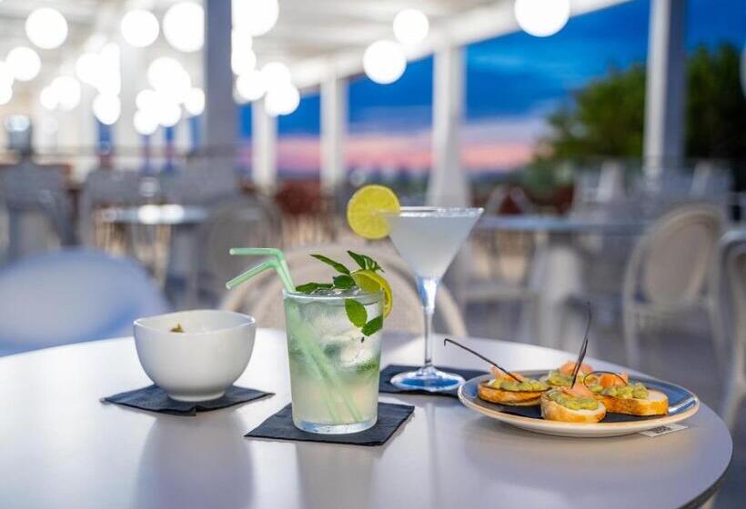 فندق Amareclub Red Sun Village