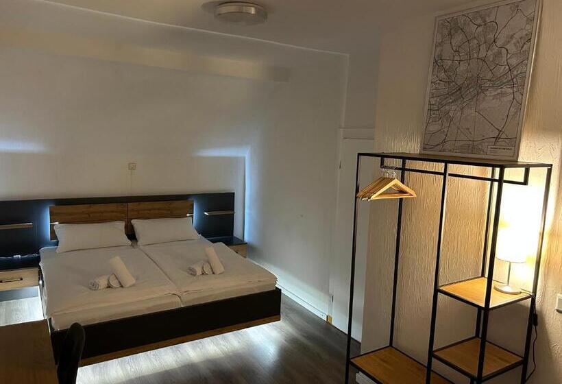 هتل Riverside Airport