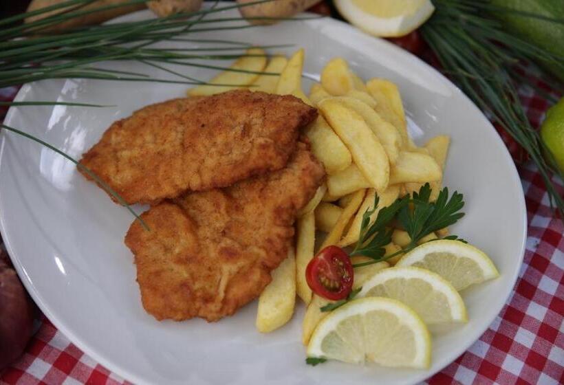 هتل Riverside Airport