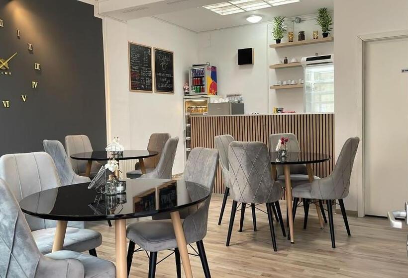 ホテル Riverside Airport