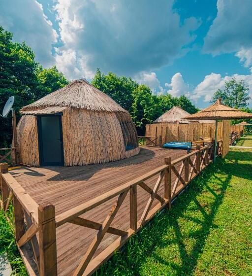 ホテル Dedeman Village Sapanca