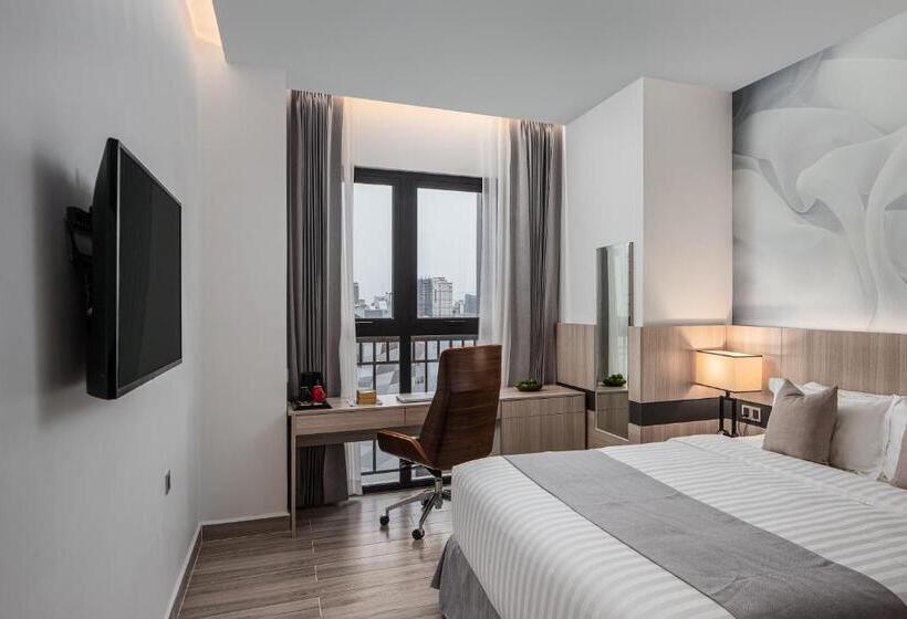 Отель Sensory Park Urban