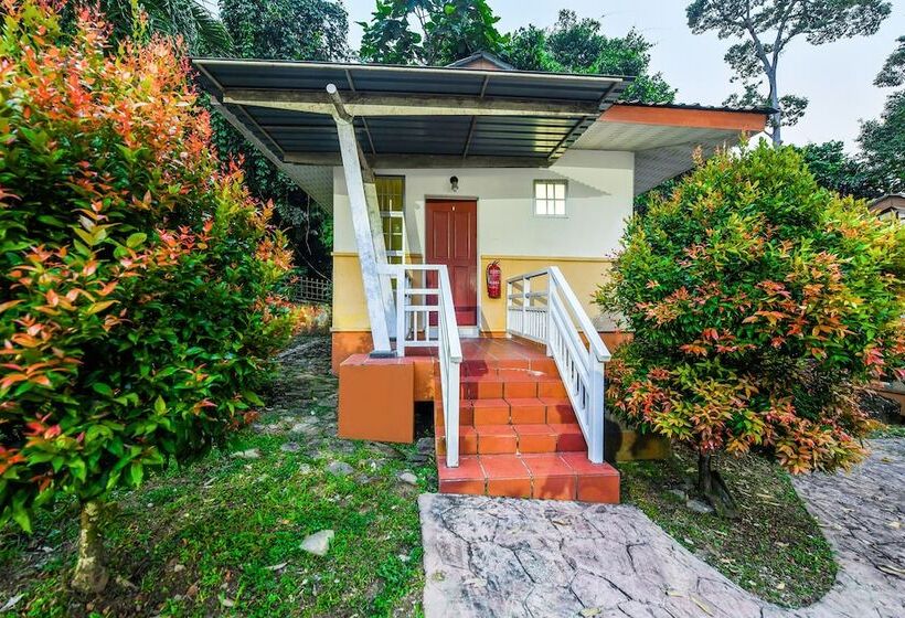 فندق Spot On 89954 D Yan Chalet